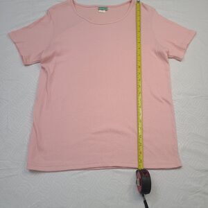 Sara Morgan Light Pink ribbed knit Short Sleeve top, likely a silk and rayon